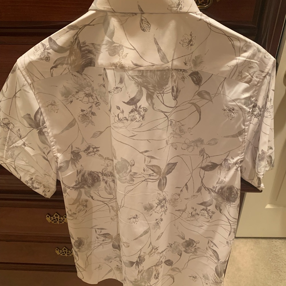 New Miami Beach Wear a beautiful item with such detail. size xl fits like a L - Picture 7 of 7